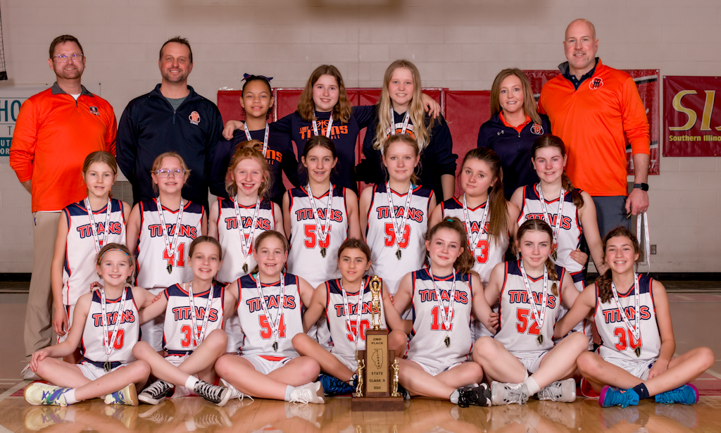 SIJHSAA 2024 Girls Basketball Class S Holy Trinity Catholic Fairview Heights 2nd Place